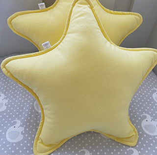 Cojin Decorativo Estrella Amarillo