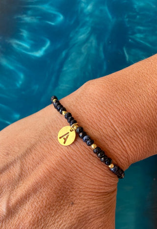 Pulsera Agatas Negras y Letra