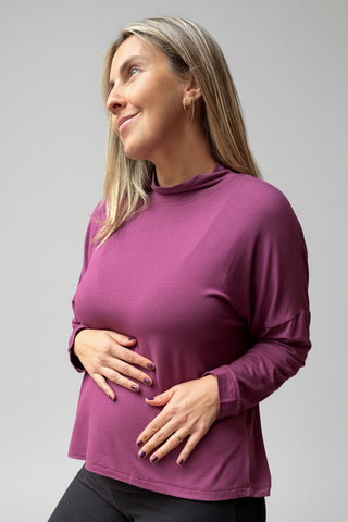 Polera Tokio Violeta Chic Maternal Over Size con Cuello Alto
