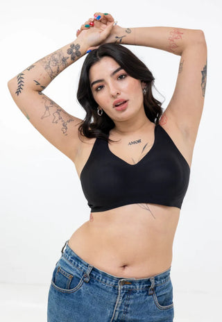 Sosten tipo Bralette Negro Modelo Lupe de LOVE LUST