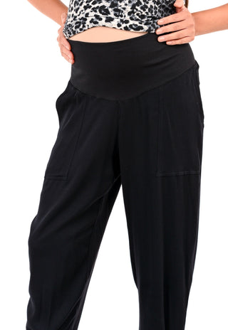 Pantalón Eloisa Negro Post Natal Carrot Fit de Tencel